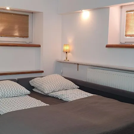 Quarto em Acomodações Particulares 'przy Parku' Goscinne U Zielarki