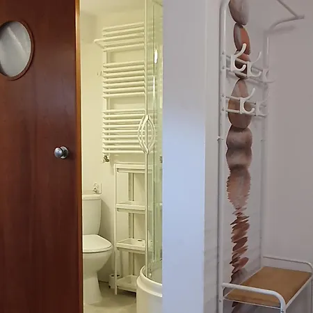 Quarto em Acomodações Particulares 'przy Parku' Goscinne U Zielarki *